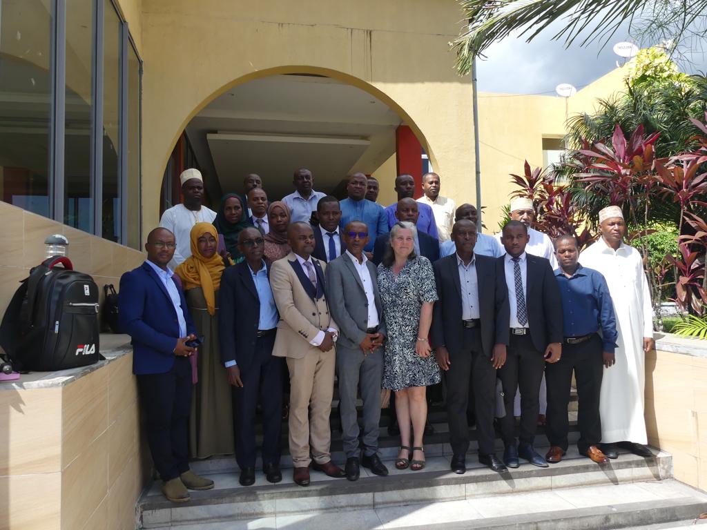 Magistrats et juristes sensibilisés sur la réglementation des communications électroniques aux Comores