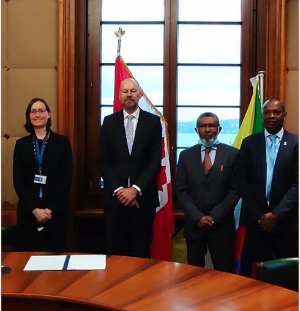 Adhésion des Comores à l’OMC:  Les Comores et le Canada signent un Protocole sur l’achèvement des négociations bilatérales