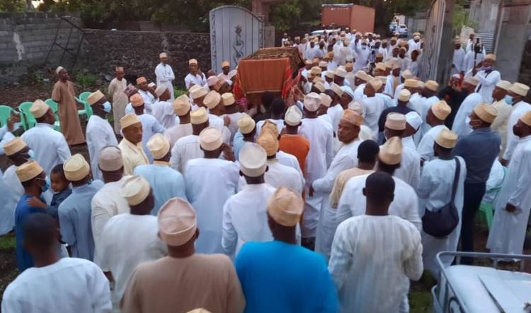 Décès du docteur Abdillah Itibar:  3e jour, une prière à la mémoire d’un médecin humble
