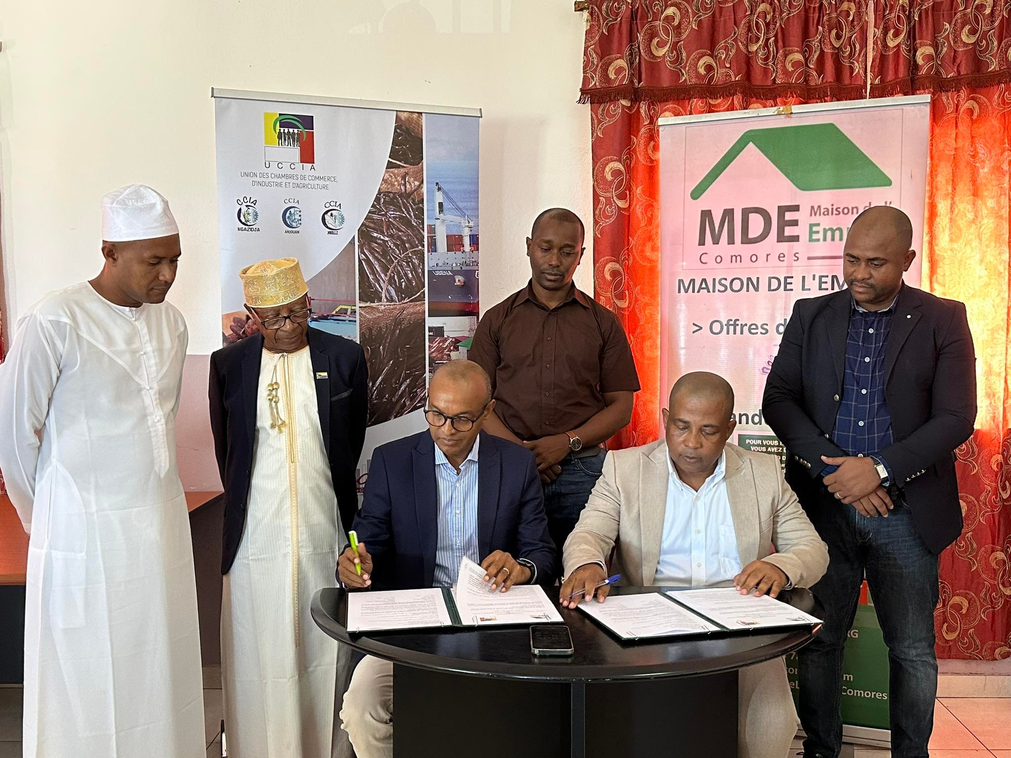 image Emploi des jeunes :  L’UCCIA et la MDE s’engagent en faveur des jeunes