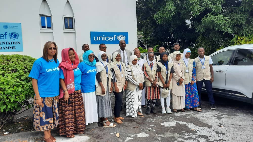 image Mohamed Fall à la rencontre des jeunes reporters des Comores