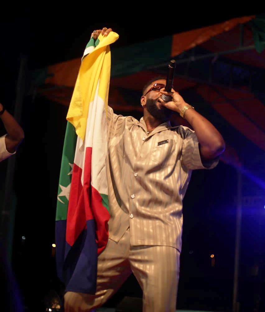 image Tayc à Moroni : Un show extraordinaire