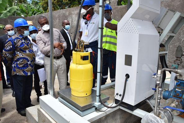 image Le Président Azali a visité COM GAZ à Mutsamudu