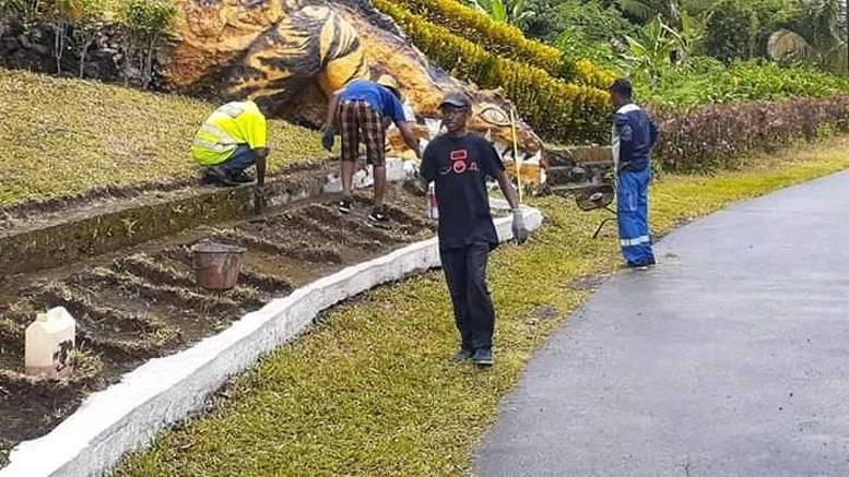 image L’association Mwangaza qui a décoré M’vuni, décorera aussi Moroni