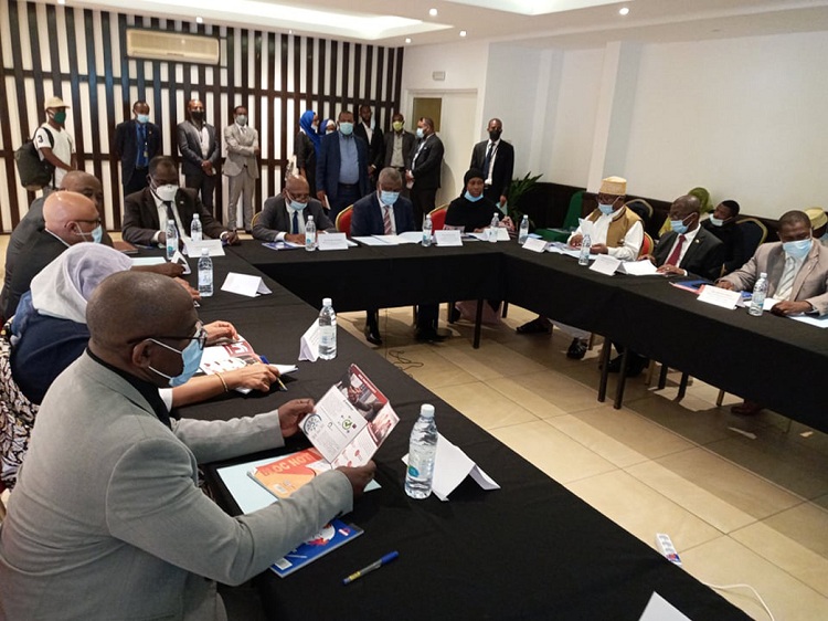 image Le gouvernement sensibilisé sur le leadership