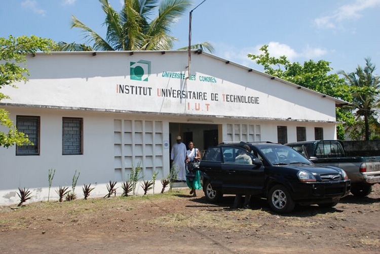 image L’IUT s’en prend au ministre de l’Éducation