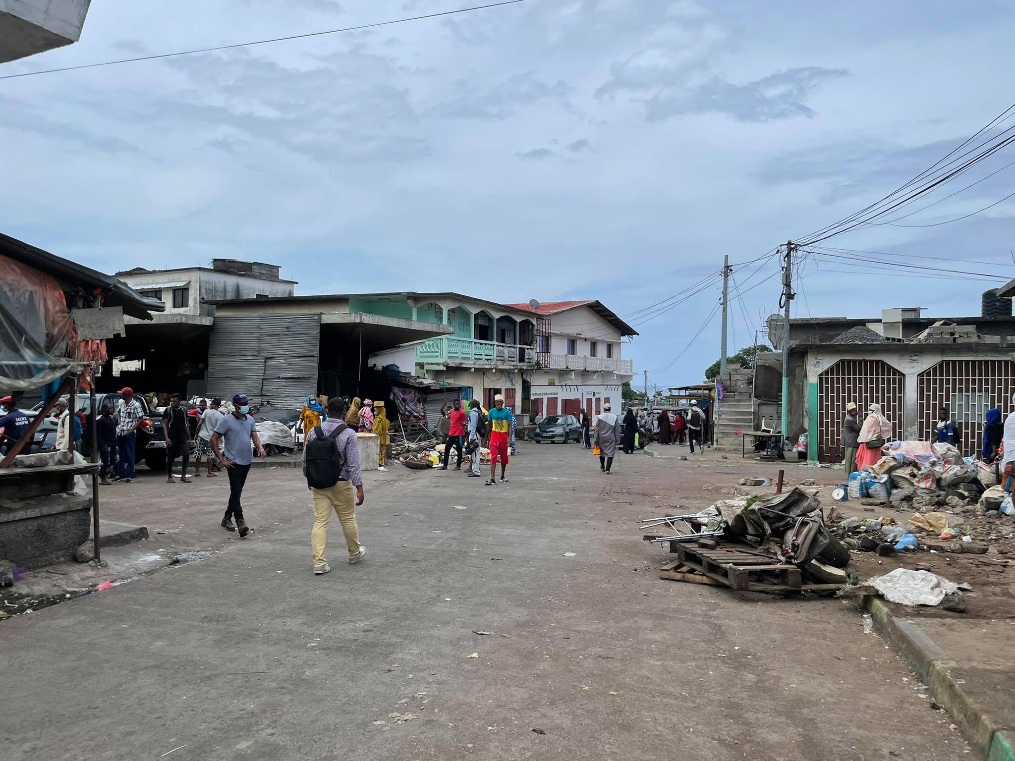 image Nettoyage des marchés de la capitale  Les marchands accepteront-ils de porter le masque ?