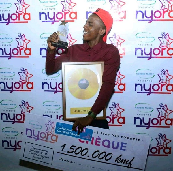 Fahid le Bled’Art, la première Nyora de la musique comorienne