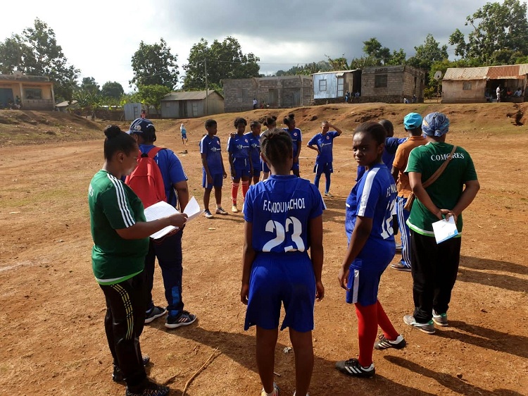 A Moili, trois footballeuses retenues pour le regroupement national