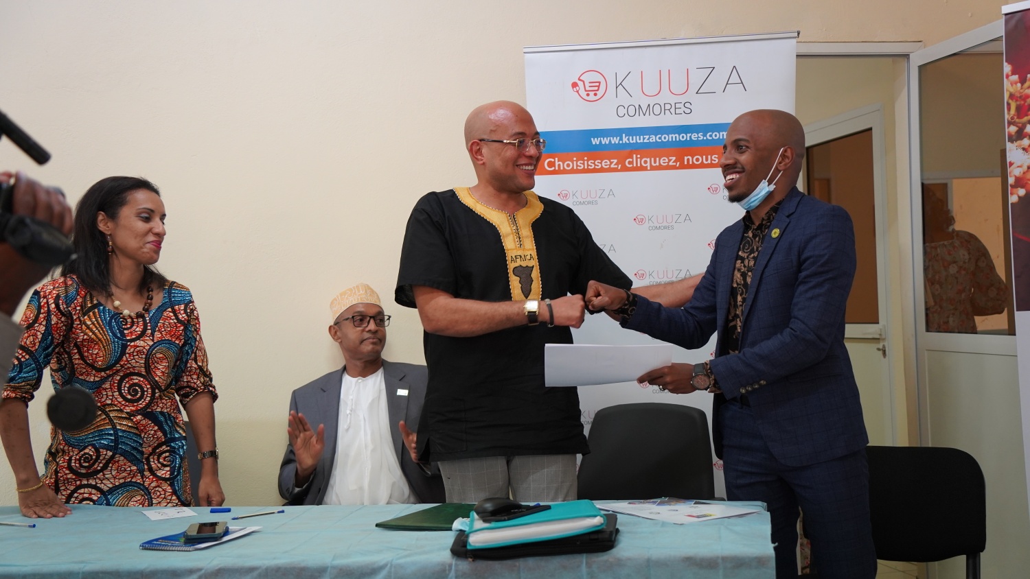 La boutique en ligne Kuuza Comores crée des jobs étudiants