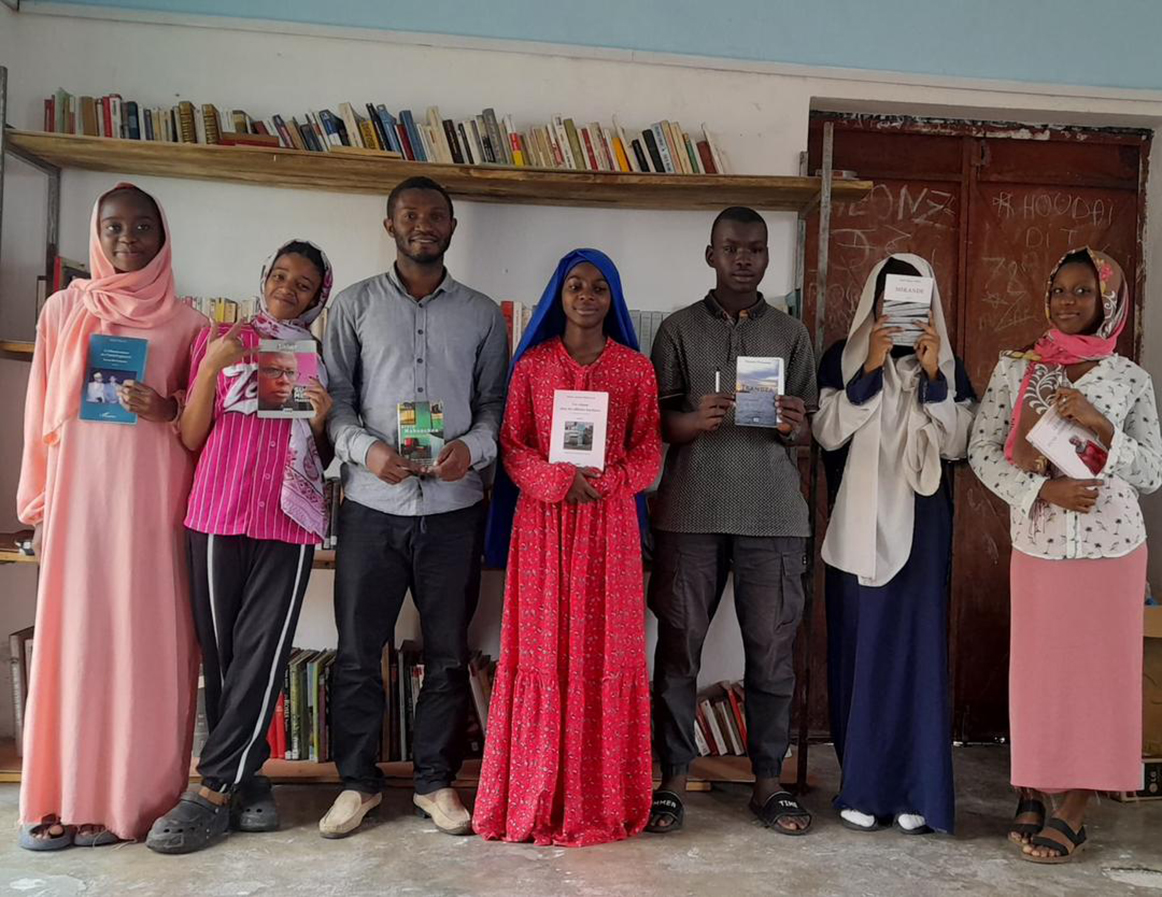 image Littérature :  Un club de lecture ouvre ses portes à Singani