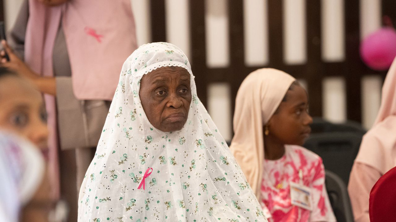 Survivre au Cancer :  Le parcours courageux de Mariama vers la guérison