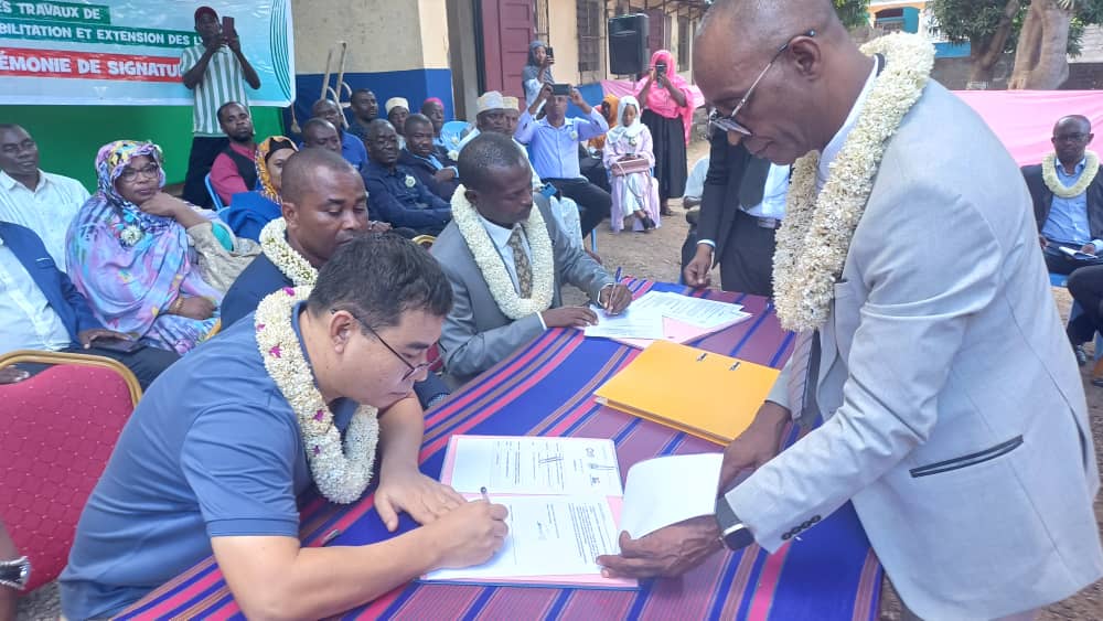 image Education nationale : Le contrat de réhabilitation du lycée de Fomboni est signé pour 997 millions KMF