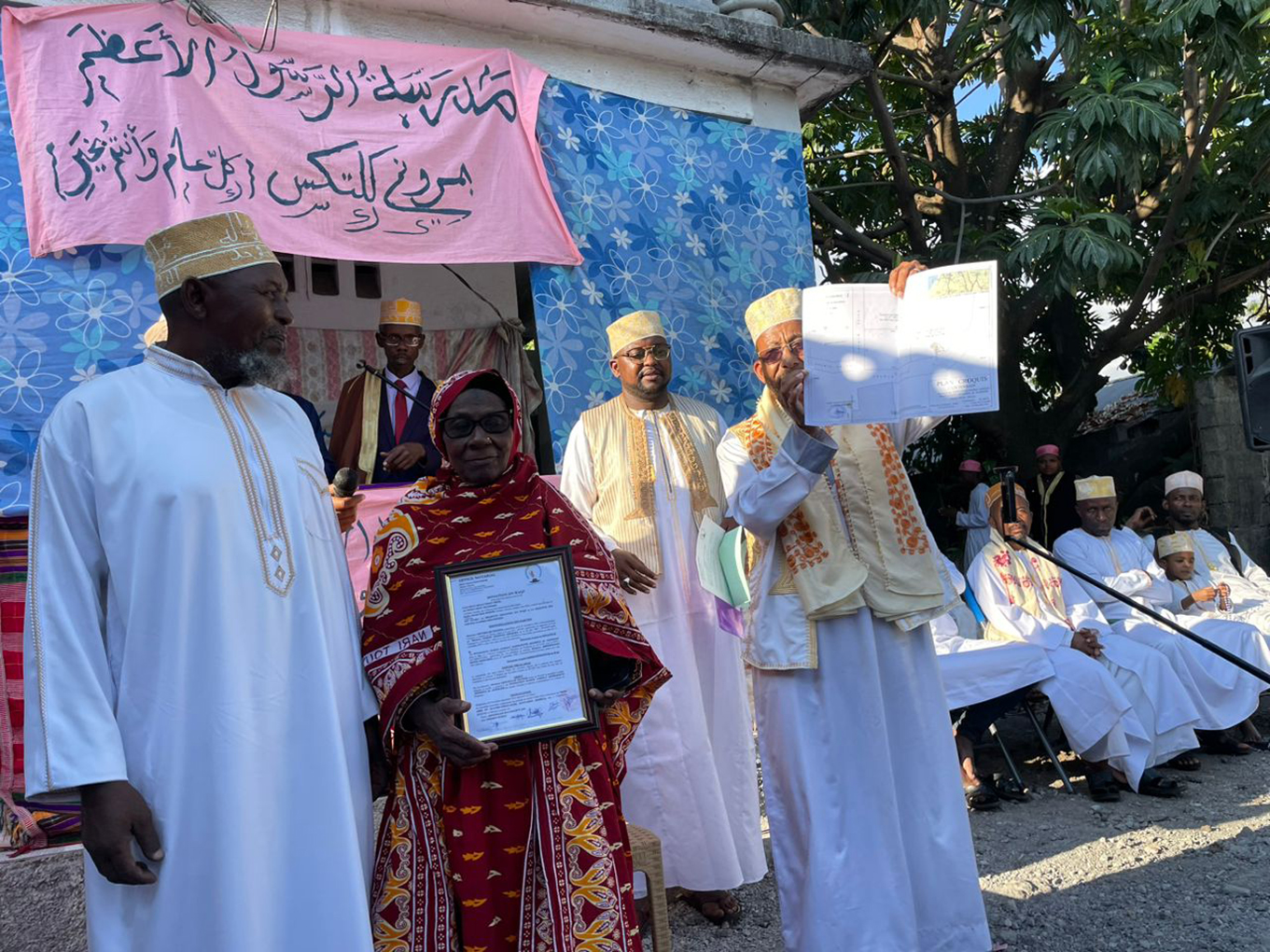 image Œuvre religieuse :  Donation foncière à la fondation Umu Anissa