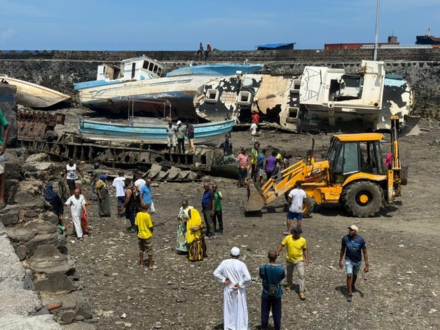 image Engagement citoyen à Moroni: La baie de Kalaweni reprend vie grâce aux jeunes