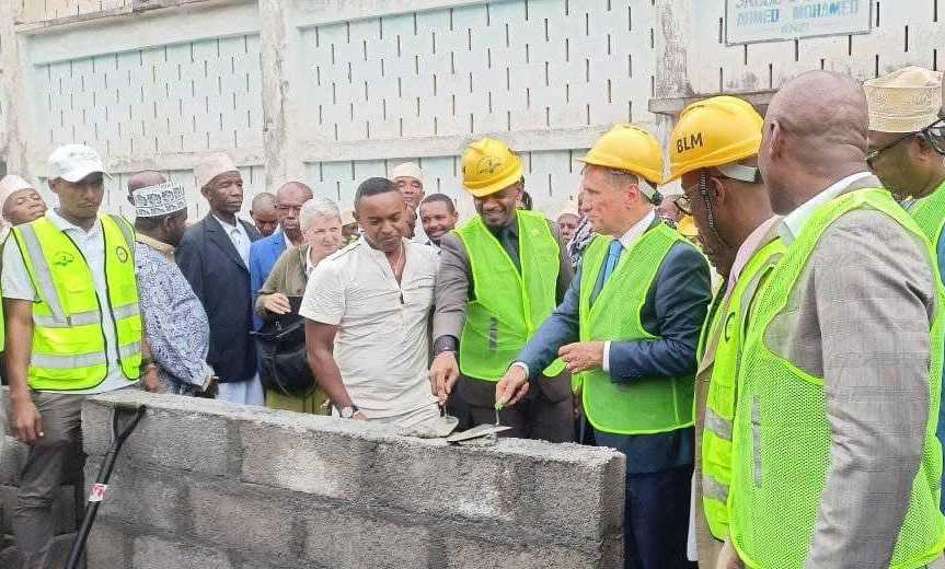 Réhabilitation du lycée Saïd Mohamed Cheikh    Lancement des travaux