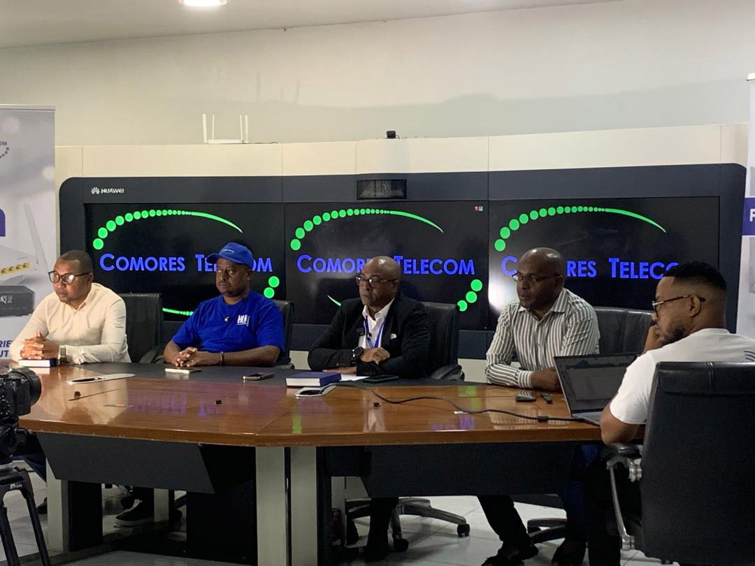 Promotion Comores Telecom :  Trois abonnés remportent un an d’écolage