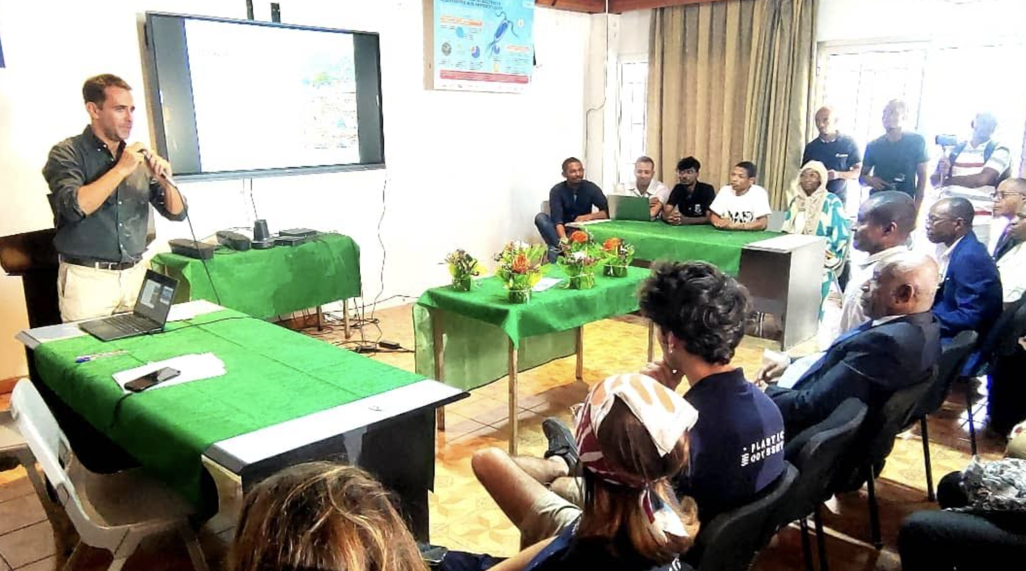 Pollution plastique dans l’océan Indien :  L’alerte lancée depuis l’Université des Comores