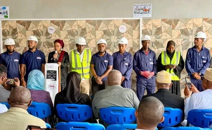 image Komor Auto Motors :  Un nouveau garage moderne ouvre ses portes