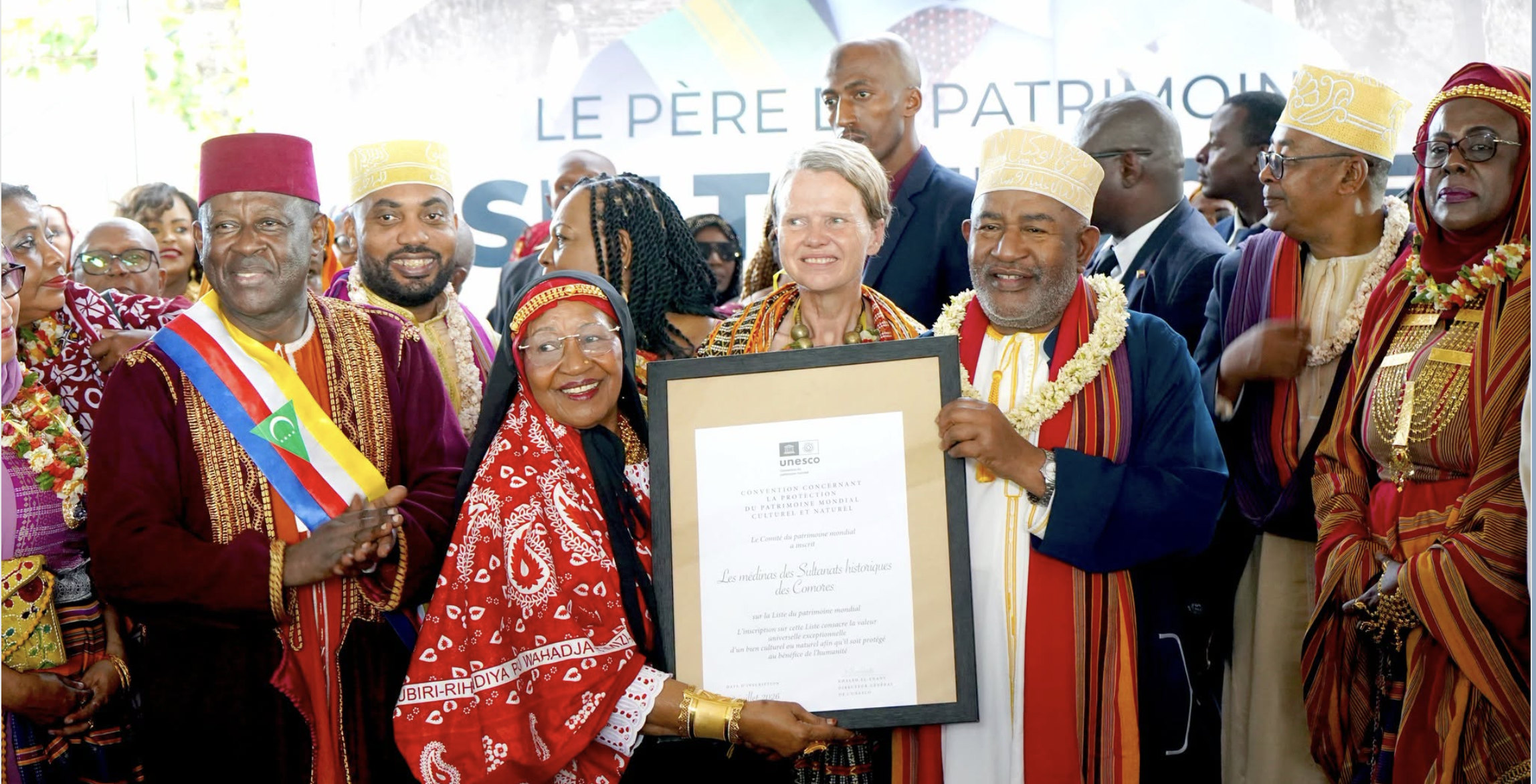 Patrimoine mondial :  Azali réceptionne le certificat des Médinas