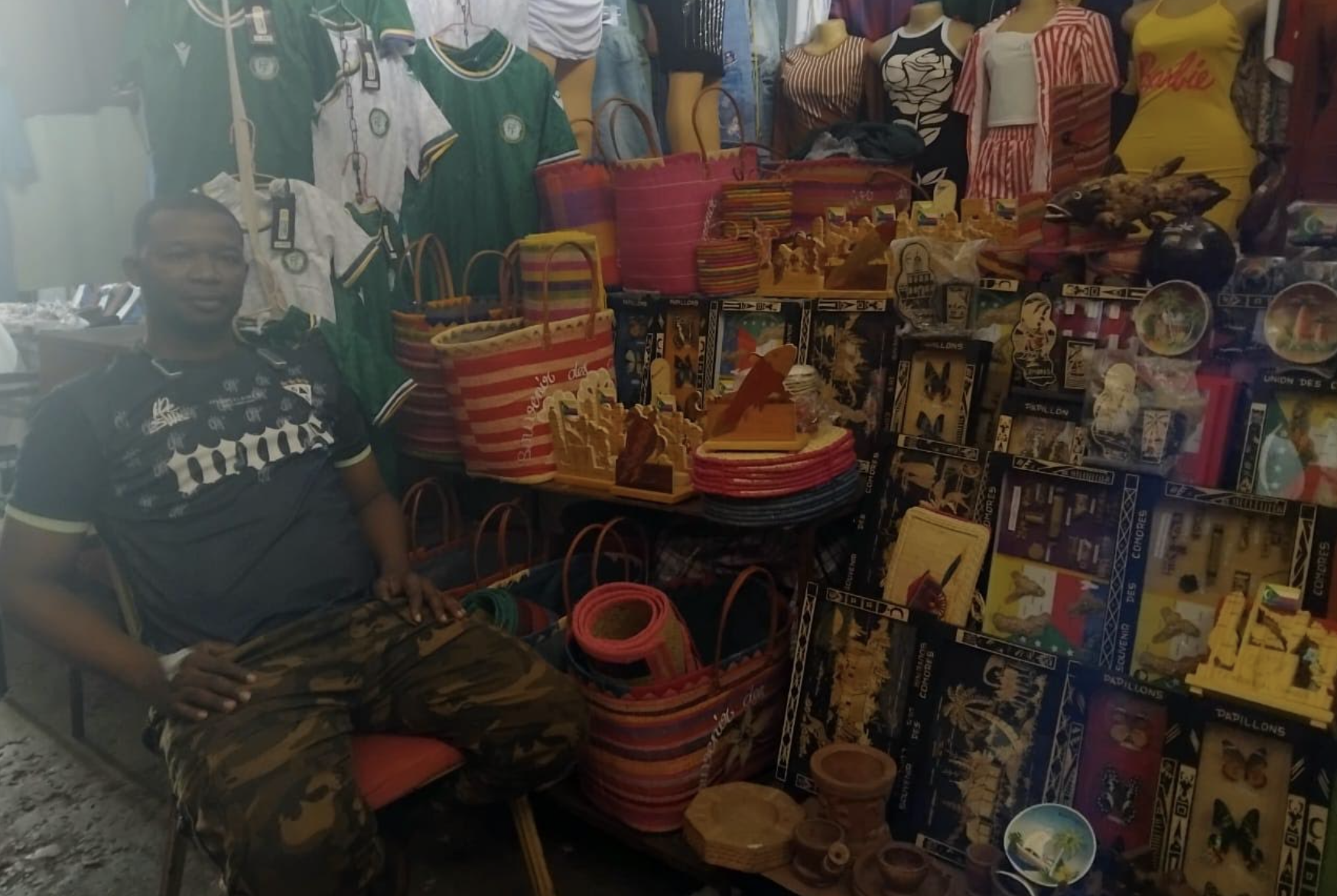 Entrepreneuriat :  « Messi », le bahazazi qui fait vivre l'artisanat local