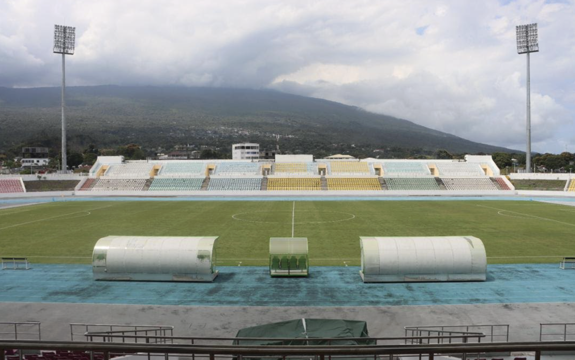 image Stade Maluzini : Une homologation temporaire accordée