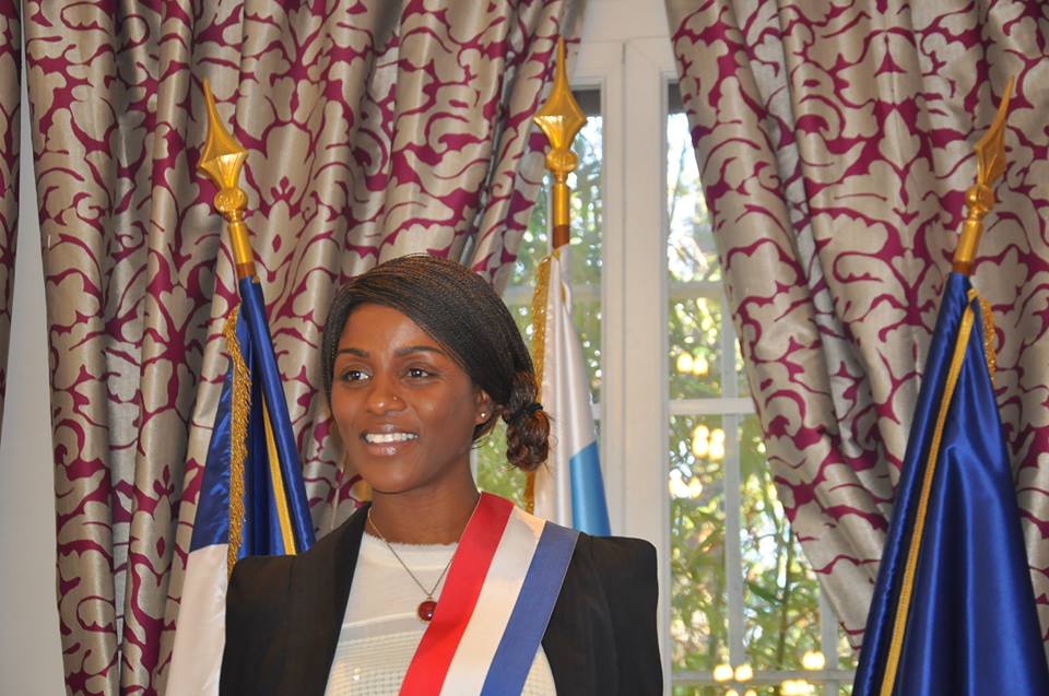 Courrier envoyer à Emmanuel Macron / A l’attention de Monsieur le Président de la République, Palais de l'Élysée, 55 rue du Faubourg-Saint-Honoré, 75008 Paris