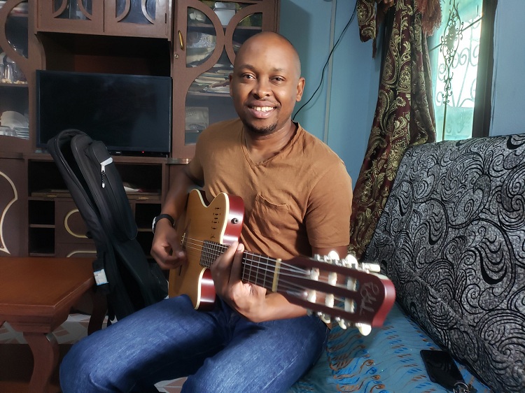 image Abda, le parcours d’un jeune chanteur professionnel