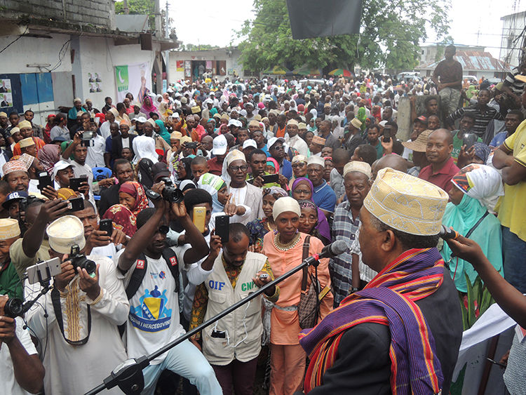 image Elections présidentielles / Hamidou Karihila promet la restauration de la paix et l'unité du pays