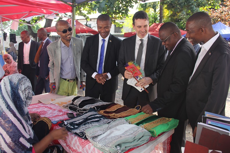 image Société / Un nouveau centre professionnel et technique pour les Comores
