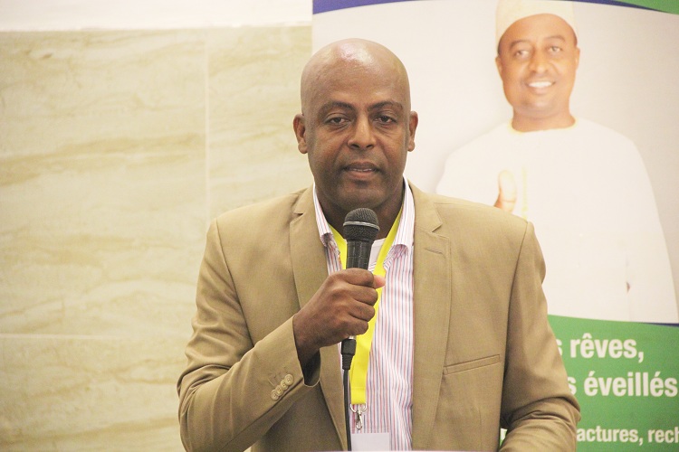 image Football : Double scrutin, Fédération de Football des Comores (Ffc) Saïd Ali Said Attoumane plébiscité