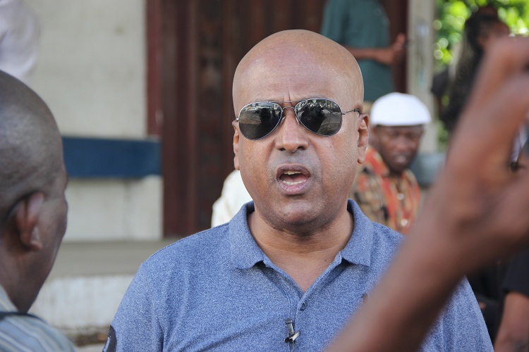 Presse / Ahmed Ali Amir : « Mon challenge, c’est de réussir »