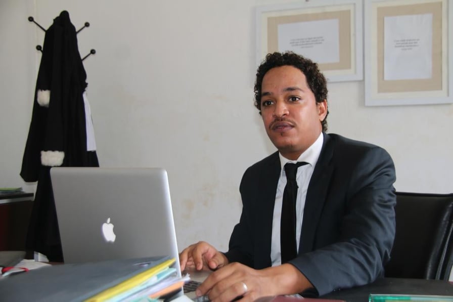 image Affaire des 50 Kg de lingots d’or Me Aicham Itibar : « La demande d’extradition souffre d’irrégularité tant en sa forme qu’au fond »