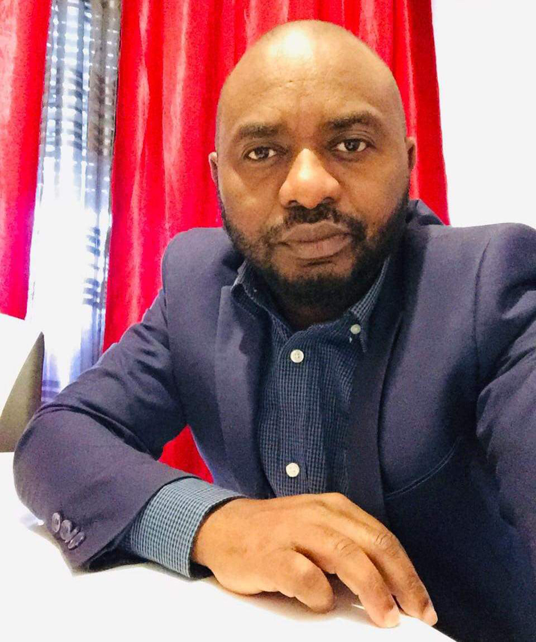 image Trois questions à Eliasse Ezaldine  « La société, la langue et la culture forment un tout »