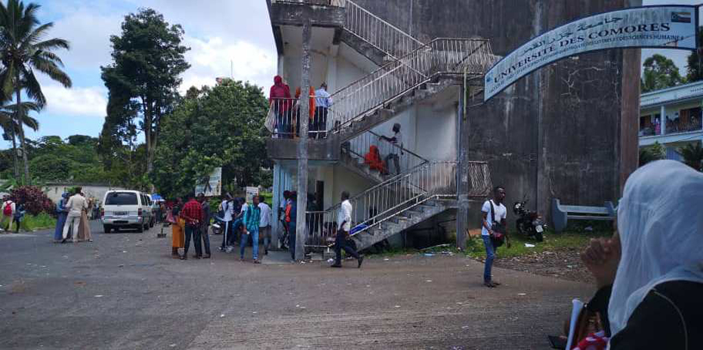 image Conférence sur l'Entreprenariat à l'Udc / Les étudiants initiés au Droit des affaires