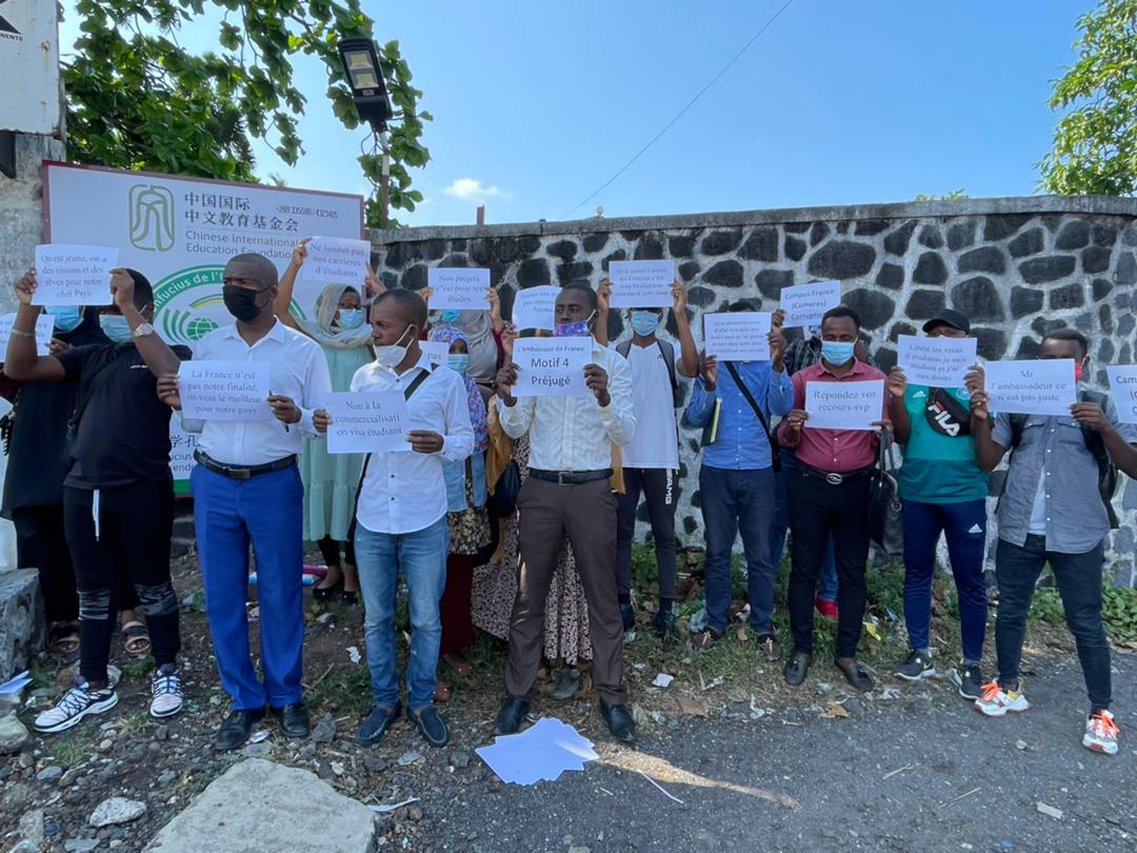 Visas étudiants pour la France Pour les demandeurs, « le motif 4, est un préjugé »