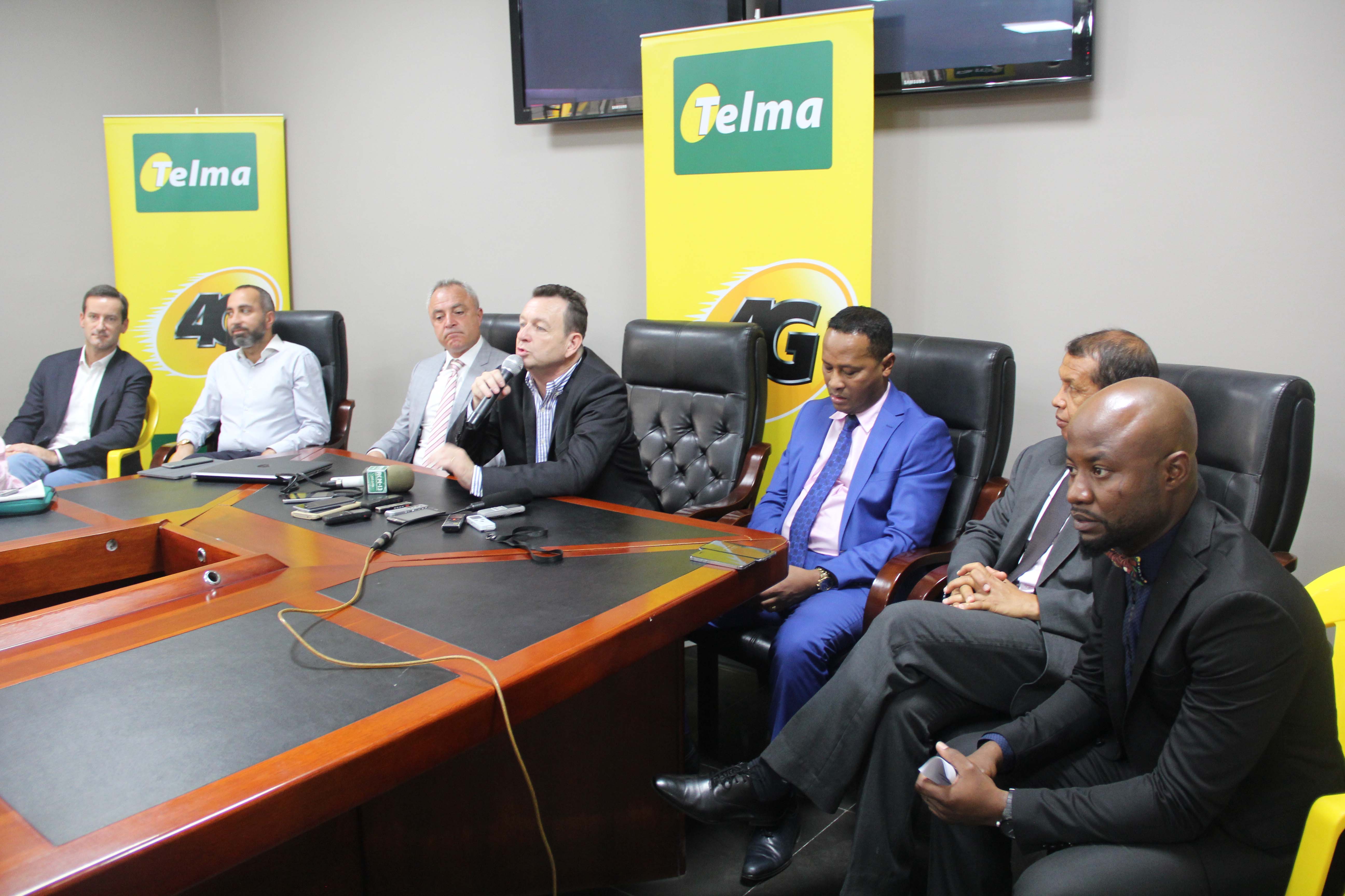 image Telma Comores tend la main à Comores Telecom