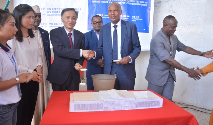 Coopérations sino-comorienne 2,5 milliards FC pour la réhabilitation du Palais du Peuple