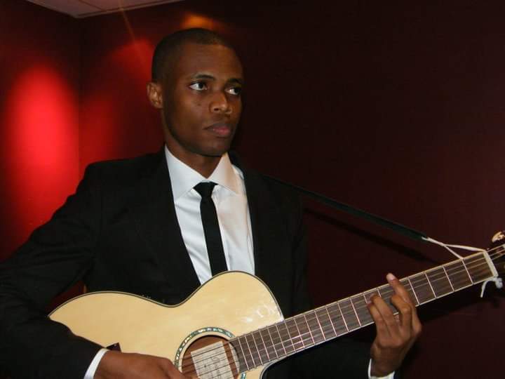 image Farid Youssouf, artiste : « Je me suis donné corps et âme pour exceller et évoluer »