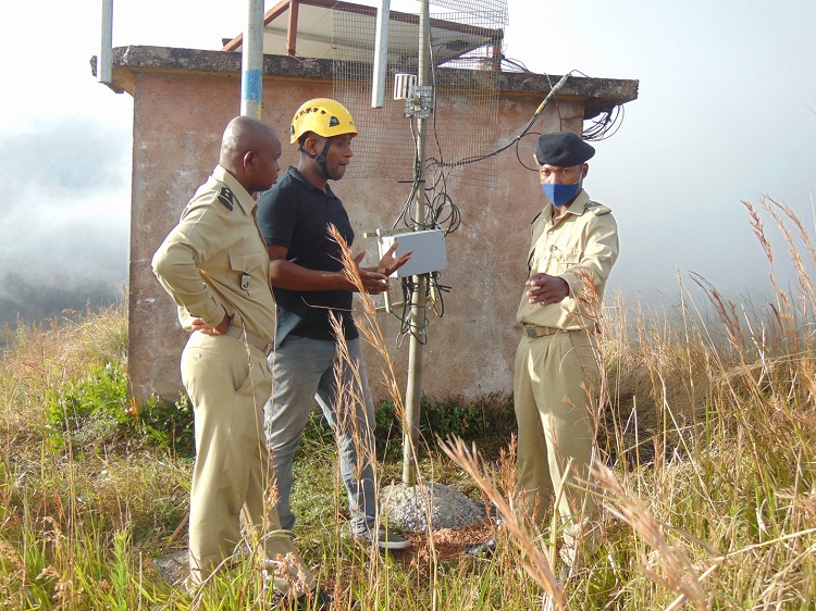 image La station volcanologique de Diboini est vandalisée